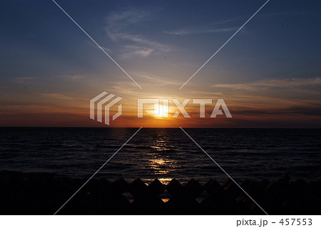 海と夕陽 457553