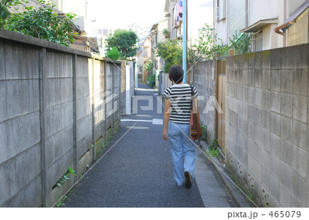 路地を散歩 465079