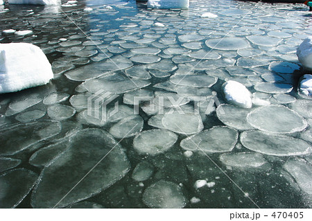 海に浮く氷 海に浮く氷 470405