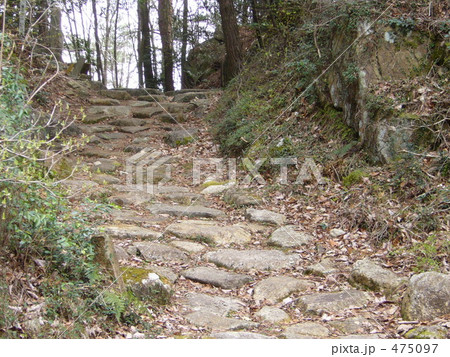 中山道琵琶峠 475097