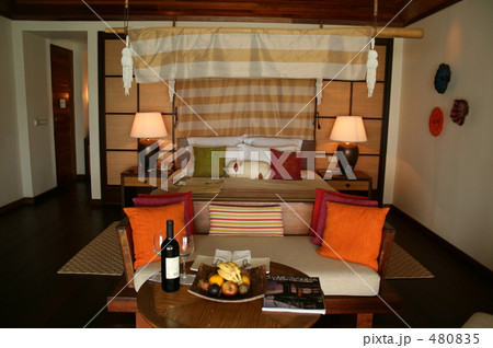 ワン＆オンリー　カヌフラ　水上ヴィラ　ベットルーム 480835