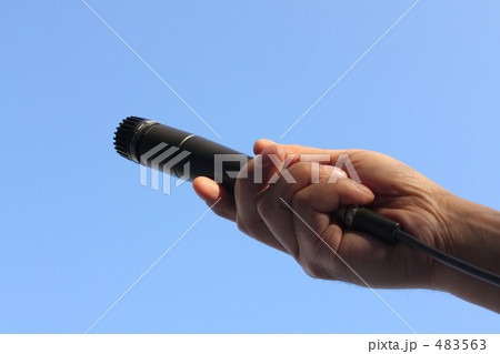 青空とマイクロフォン 483563