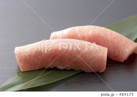 トロのニギリ トロのニギリ 484175