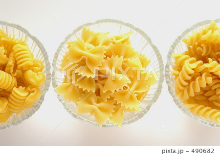 三種類のパスタ 三種類のパスタ 490682