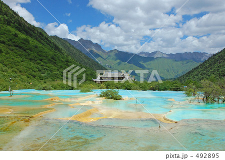 世界遺産 黄龍の景観と歴史地域 492895