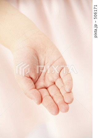 女の子の手 506171
