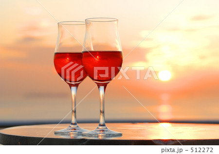 赤ワイン夕日 512272