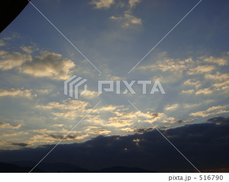 11月の朝 516790