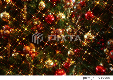 クリスマスツリーのアップ クリスマスツリーのアップ 535500