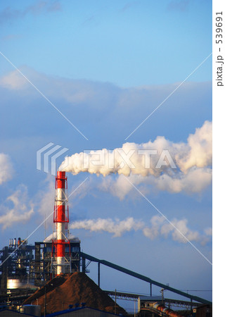 製紙パルプ工場 539691