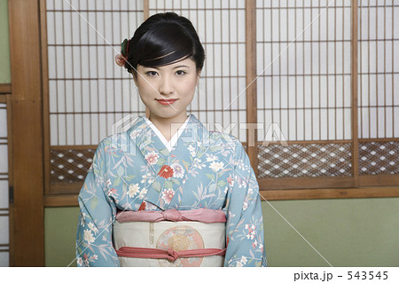着物　女性 543545
