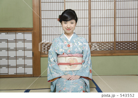 着物　女性 543552