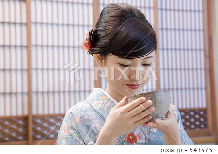 着物 女性 着物 女性 543575