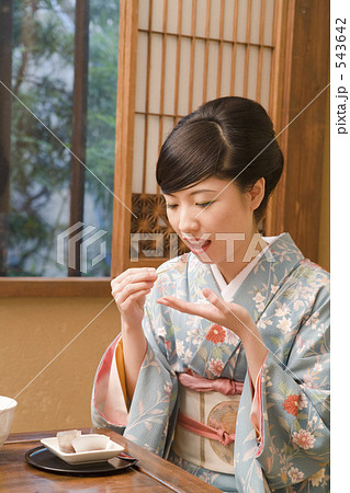 着物　女性 543642