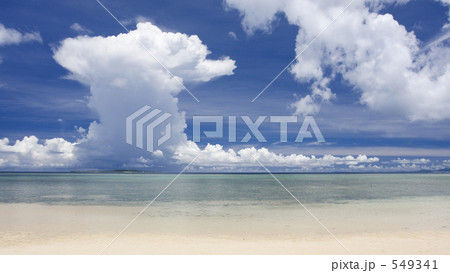 夏雲沸く八重山の海 夏雲沸く八重山の海 549341