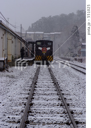 津軽鉄道 ストーブ列車 551025