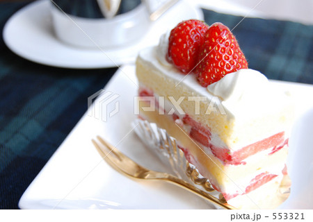 ショートケーキとコーヒー ショートケーキとコーヒー 553321