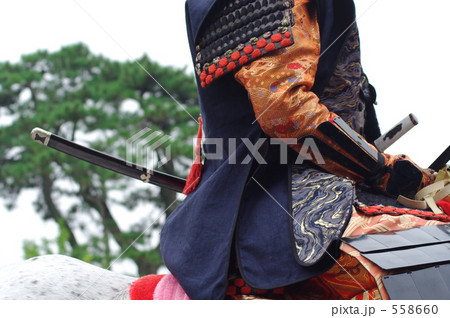 馬上の武者 558660