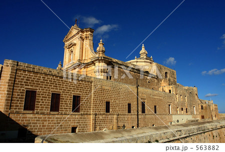 マルタ　ゴゾ島　チタデルの大聖堂（横） 563882