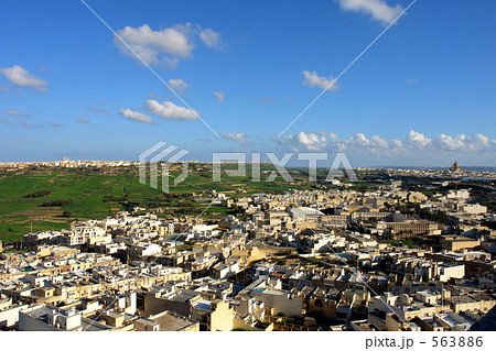マルタ　ゴゾ島　チタデル城壁からの眺め 563886