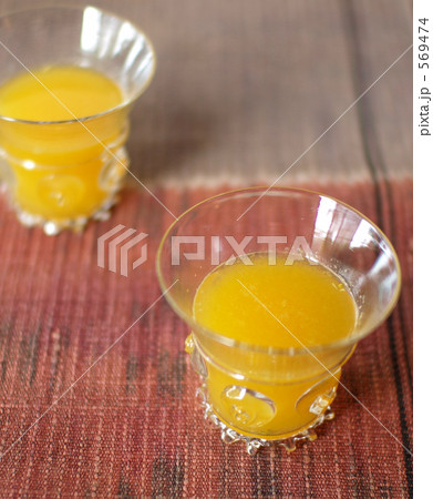 和風のオレンジジュース 569474