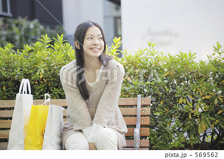 shopping girl 569562