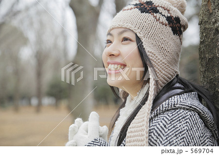 winter girl 569704