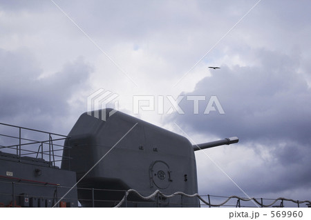 単装速射砲とトンビ 単装速射砲とトンビ 569960