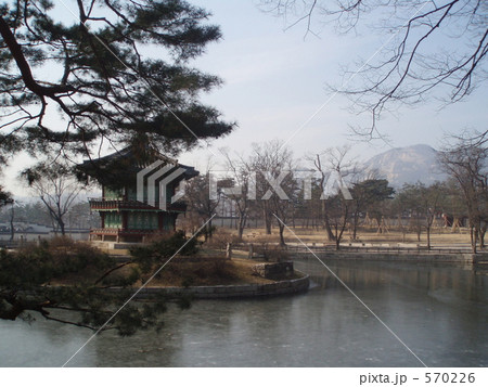 香遠亭 570226