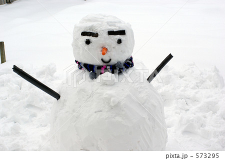 かわいい雪だるま 573295