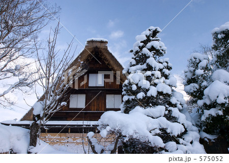 合掌造り 575052