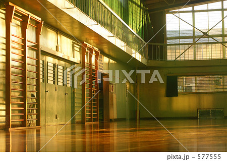 誰もいない体育館 577555
