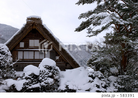合掌造り 583391