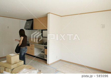 新居 新居 585096