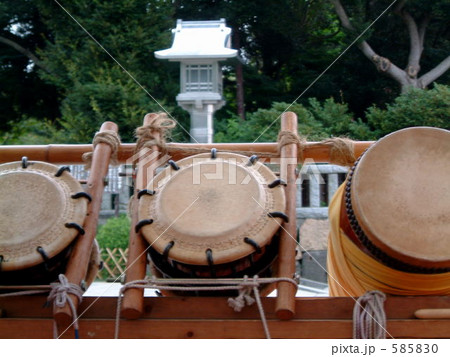 鶴岡八幡宮の祭り太鼓 585830
