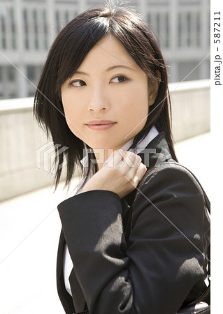 ビジネスウーマン ビジネスウーマン 587211