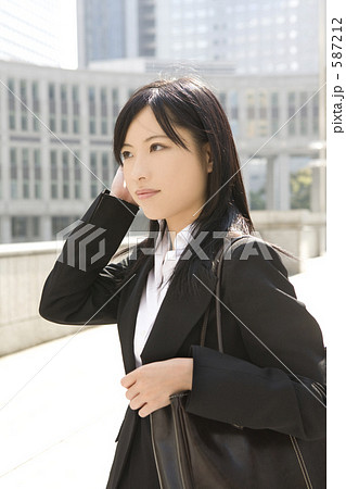 ビジネスウーマン ビジネスウーマン 587212