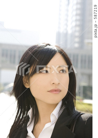 ビジネスウーマン ビジネスウーマン 587219