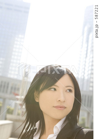 ビジネスウーマン ビジネスウーマン 587221