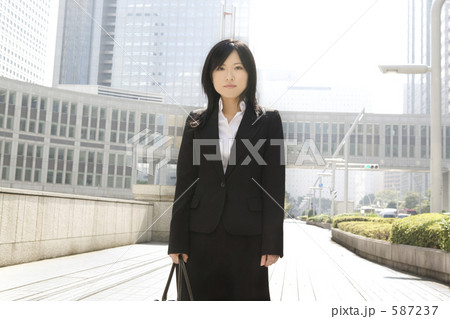 ビジネスウーマン ビジネスウーマン 587237
