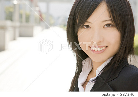 ビジネスウーマン ビジネスウーマン 587246