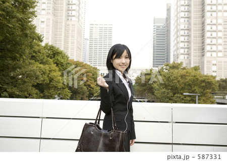 ビジネスウーマン ビジネスウーマン 587331