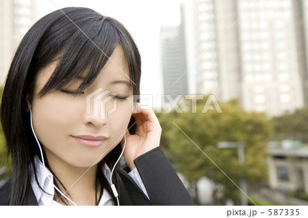 ビジネスウーマン ビジネスウーマン 587335