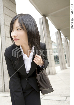 ビジネスウーマン ビジネスウーマン 587361
