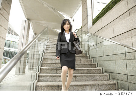 ビジネスウーマン ビジネスウーマン 587377