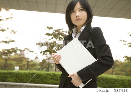 ビジネスウーマン ビジネスウーマン 587418