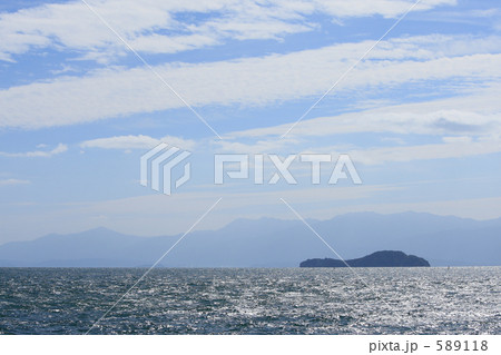 瀬戸内海と石鎚山 瀬戸内海と石鎚山 589118