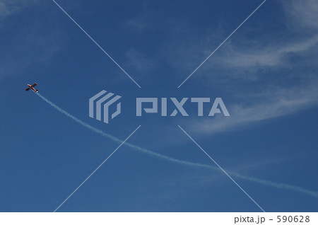 小型機によるアクロバット飛行(1) 小型機によるアクロバット飛行(1) 590628