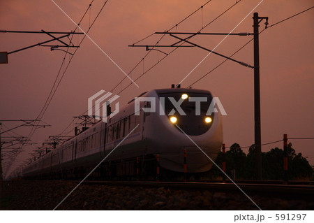 591297