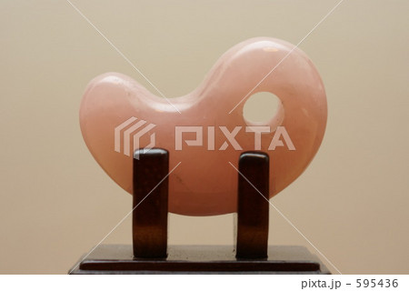 出雲大社献上勾玉 595436